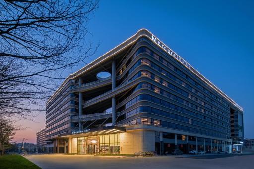 Mercure Guangzhou Baiyun International Airport - Airport Free Shuttle Bus - Housity