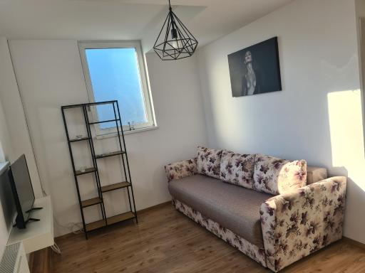 Luxury Apartments Mall Area - Housity