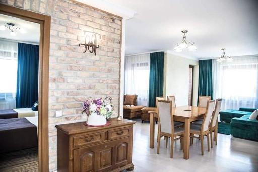 LYRA63 Large 80sq m TOP 14 floor - Housity
