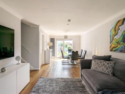 Brook House - Emsworth - Housity