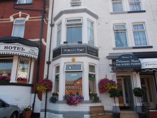 Delamere Hotel - Housity