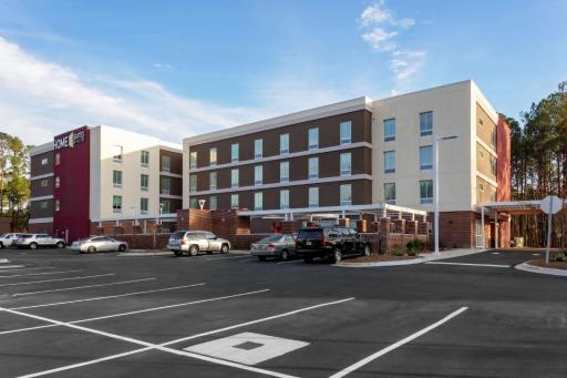 Home2 Suites By Hilton North Charleston University Blvd - Housity