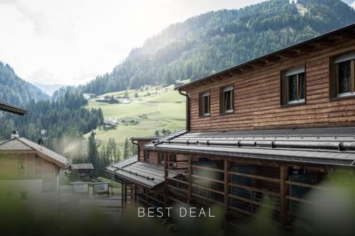Smart Hotel Saslong - Housity