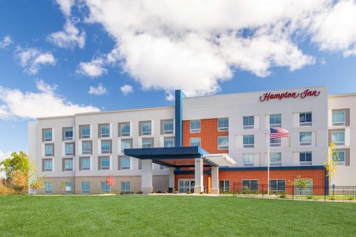 Hampton Inn Bedford In, In - Housity