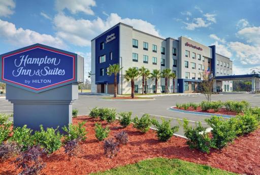 Hampton Inn & Suites Middleburg, Fl - Housity