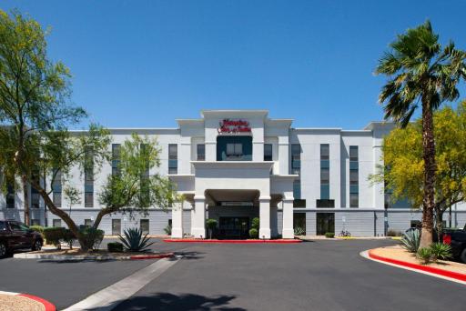 Hampton Inn & Suites Las Vegas Airport - Housity