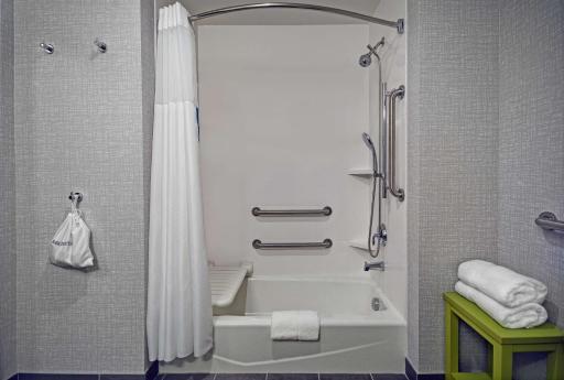 Hampton Inn Las Vegas Strip South, NV 89123 - Housity