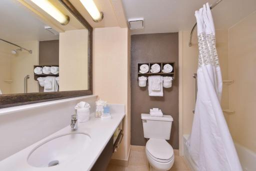 Hampton Inn Closest to Universal Orlando - Housity