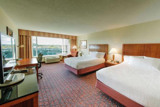Hilton Garden Inn Manchester Downtown - Housity