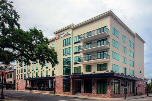 Hilton Garden Inn Mobile Downtown - Housity