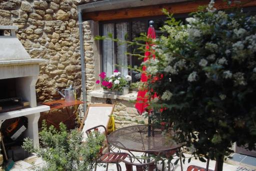 Les Calades de Suze - Vieilles pierres et espace détente spa et sauna privatif - Housity