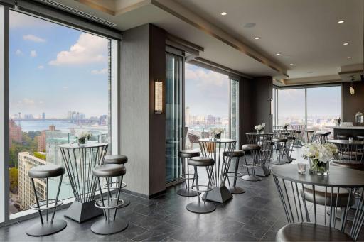 Hampton Inn Brooklyn Downtown - Housity