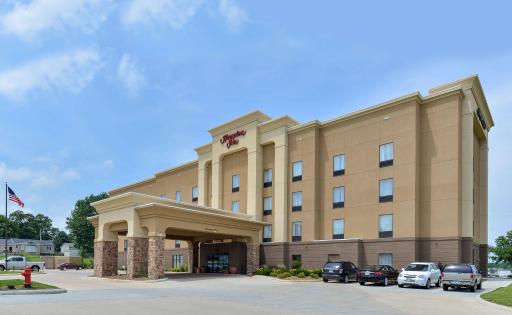 Hampton Inn Ottumwa - Housity