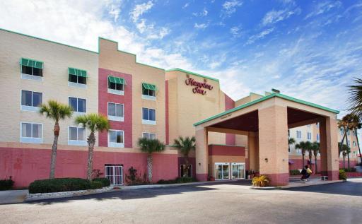 Hampton Inn Pensacola Beach - Housity
