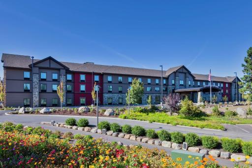 Hampton Inn & Suites Bend - Housity