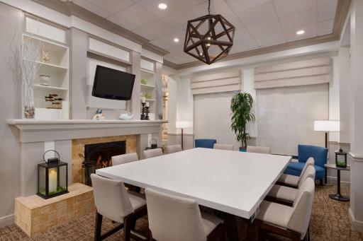 Hilton Garden Inn Fort Myers Airport/FGCU - Housity