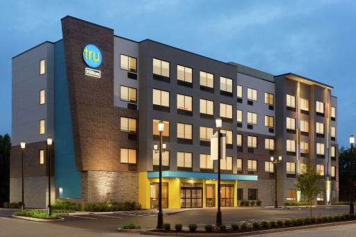 Tru by Hilton St. Charles St. Louis - Housity