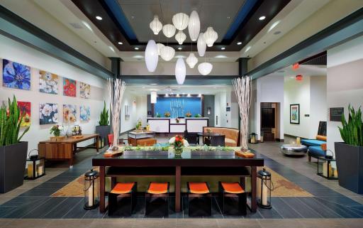Hilton Garden Inn Pittsburgh Downtown - Housity