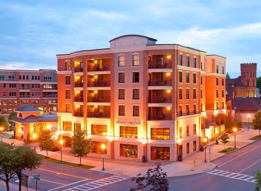 Hampton Inn & Suites Saratoga Springs Downtown - Housity