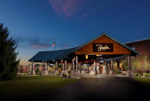 Tailwater Lodge Altmar, Tapestry Collection By Hilton - Housity