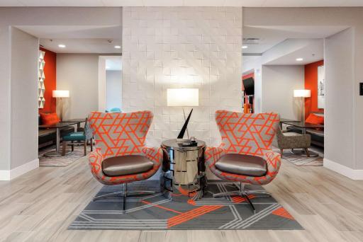 Hampton Inn Acworth - Housity