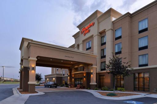 Hampton Inn Evanston - Housity