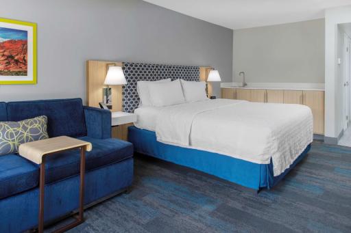 Hampton Inn Las Vegas/Summerlin - Housity