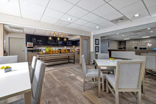 Hampton Inn San Antonio Downtown - Housity
