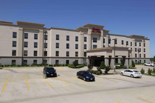 Hampton Inn & Suites McAlester - Housity