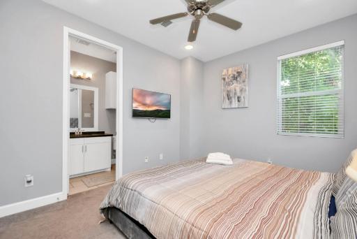 N-E-G SKAI MIDTOWN of HOUSTON - Housity