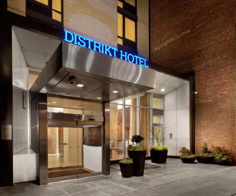 Distrikt Hotel New York City, Tapestry Collection by Hilton - Housity