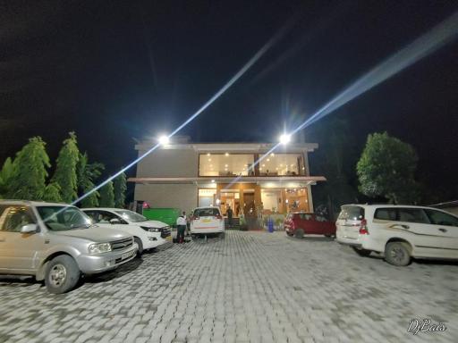 TIERRA HOTEL CUM RESTAURANT - Housity