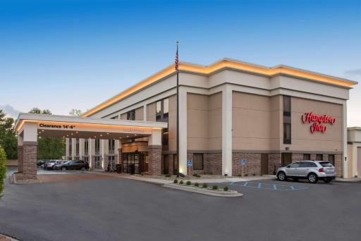 Hampton Inn Port Huron - Housity