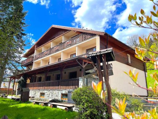 Hotel U STUDÁNKY - Housity