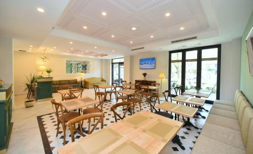 Hotel Avenue 30 - Housity