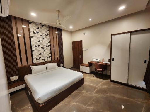 Hotel The Mint, Nanded - Housity