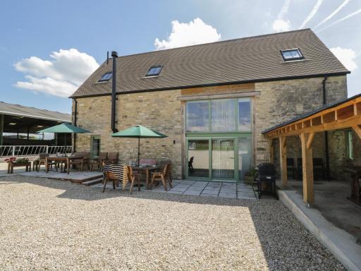 The Old Barn - Housity
