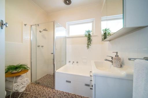 Surfs Up at Somerton Park - Housity