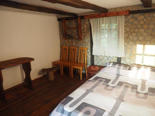 Conacul Muzeul Pietrei - Housity