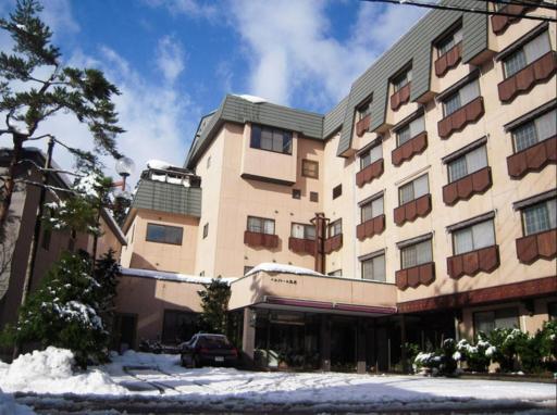 Bergtour Marukita - Housity