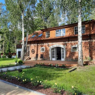 Ostoja Sawica - Housity