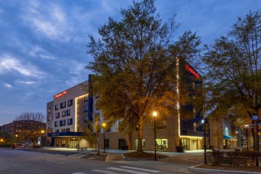 Hampton Inn Columbus Downtown, Ga - Housity