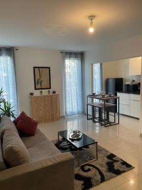 Appartement calme, lumineux et centralisé - Housity