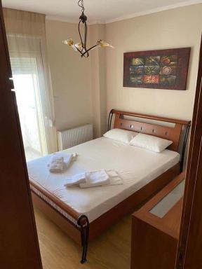 Beachfront Dellmar Apartment - Housity