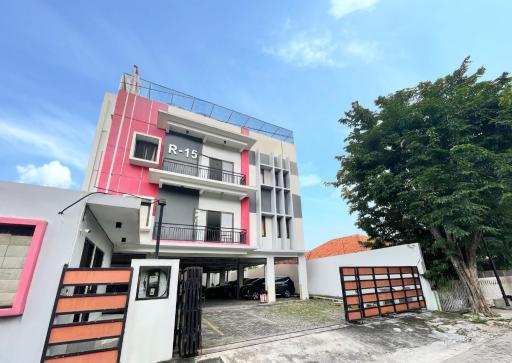 Cozynest Tenggilis - Housity