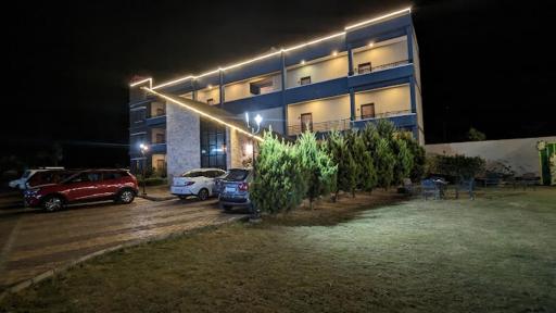 The Cult Hotel - Housity