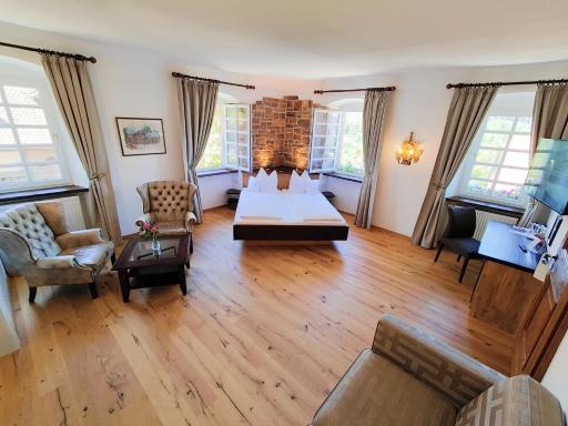 Landhotel der Schafhof Amorbach - Housity