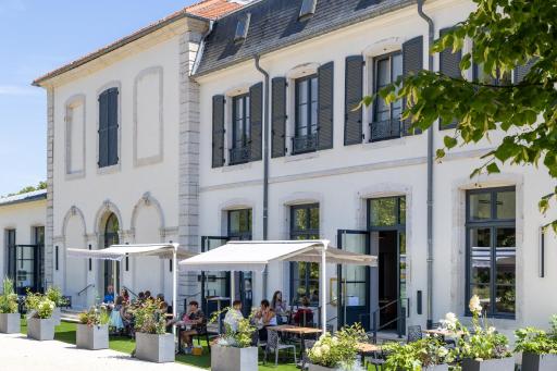 Hôtel Au Château - Housity