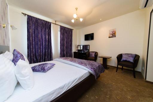 Hotel Miky - Housity