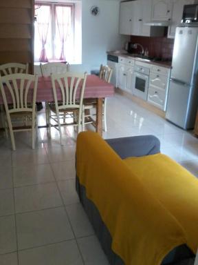 L'OASIS maisonnette centre ville 3 chambres terrasse espace vert privé parc sainte croix center parc 20 minutes - Housity